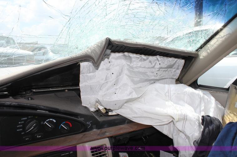 image for item D5418 1997 Oldsmobile Eighty Eight LS