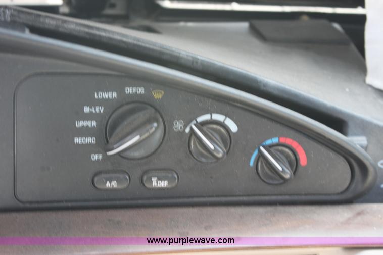 image for item D5418 1997 Oldsmobile Eighty Eight LS