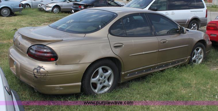 image for item D5419 1998 Pontiac Grand Prix GT