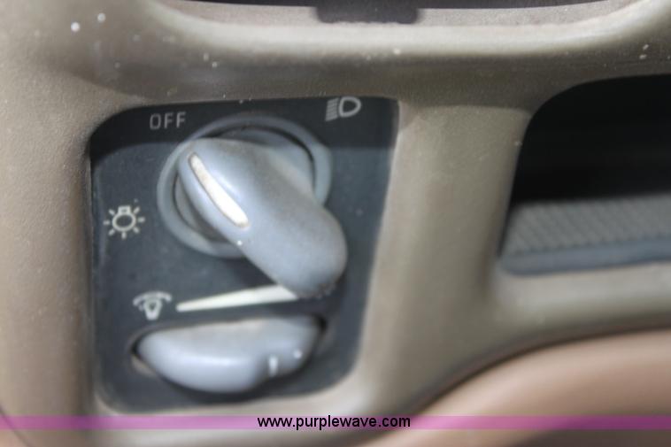 image for item D5419 1998 Pontiac Grand Prix GT