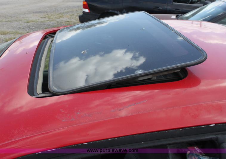 image for item D5422 1997 Chrysler Sebring LXi