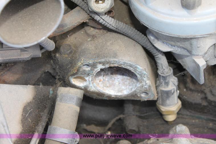 image for item D5423 1993 Ford F150 XLT pickup truck