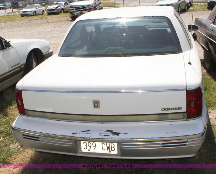 image for item D5424 1991 Oldsmobile 98 Regency Elite