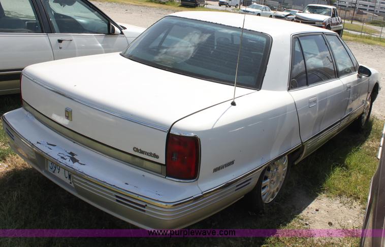 image for item D5424 1991 Oldsmobile 98 Regency Elite