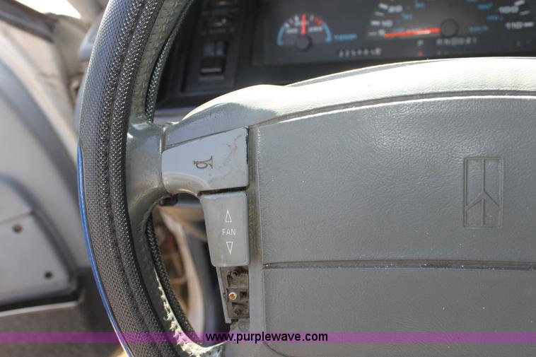 image for item D5424 1991 Oldsmobile 98 Regency Elite