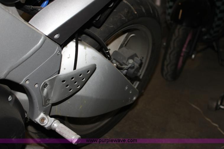 image for item D5426 2003 Buell Lightning XB9S motorcycle