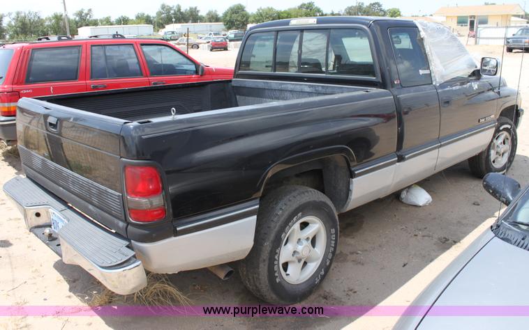 image for item D5432 1996 Dodge Ram 1500 Laramie SLT pickup truck