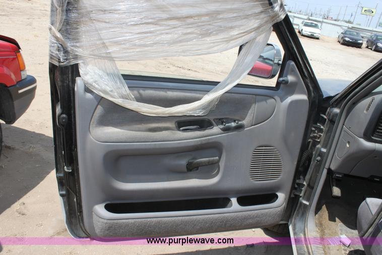 image for item D5432 1996 Dodge Ram 1500 Laramie SLT pickup truck