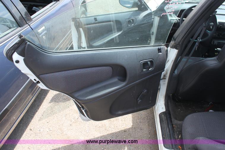 image for item D5433 1997 Dodge Neon