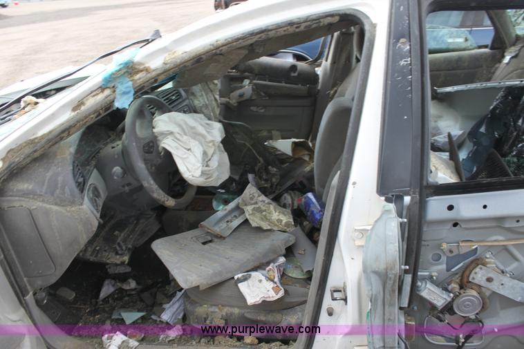 image for item D5435 2002 Ford Taurus SES