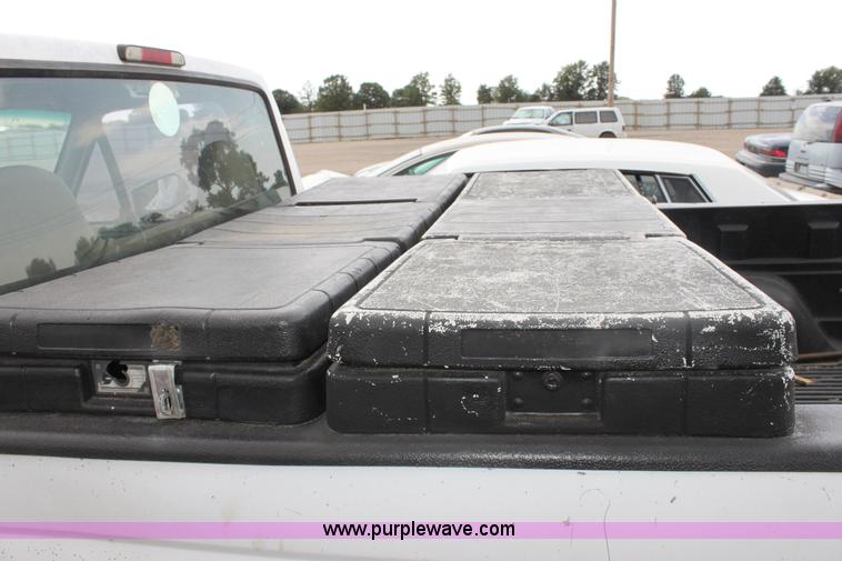 image for item D5436 1996 Ford F150 XL pickup truck