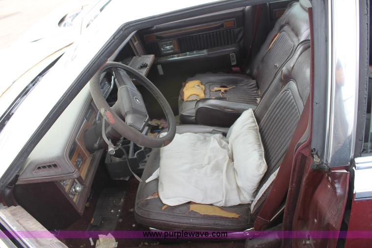 image for item D5437 1980 Cadillac Seville