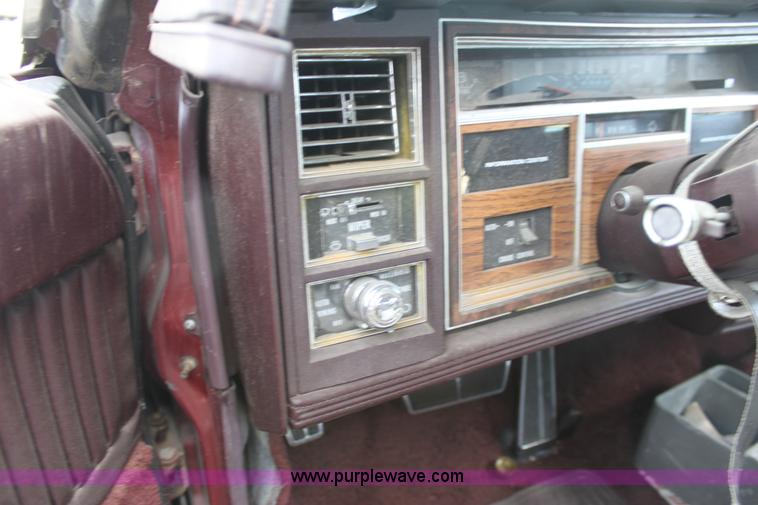 image for item D5437 1980 Cadillac Seville