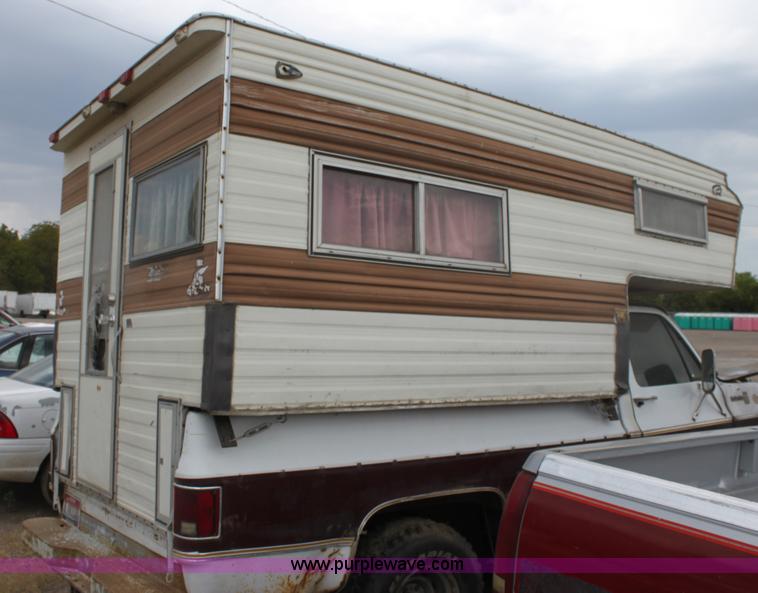 image for item D5440 1977 Chevrolet Scottsdale 20 pickup truck