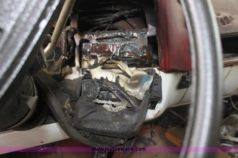 image for item D5440 1977 Chevrolet Scottsdale 20 pickup truck