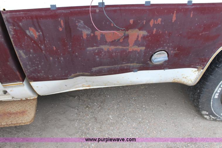 image for item D5440 1977 Chevrolet Scottsdale 20 pickup truck