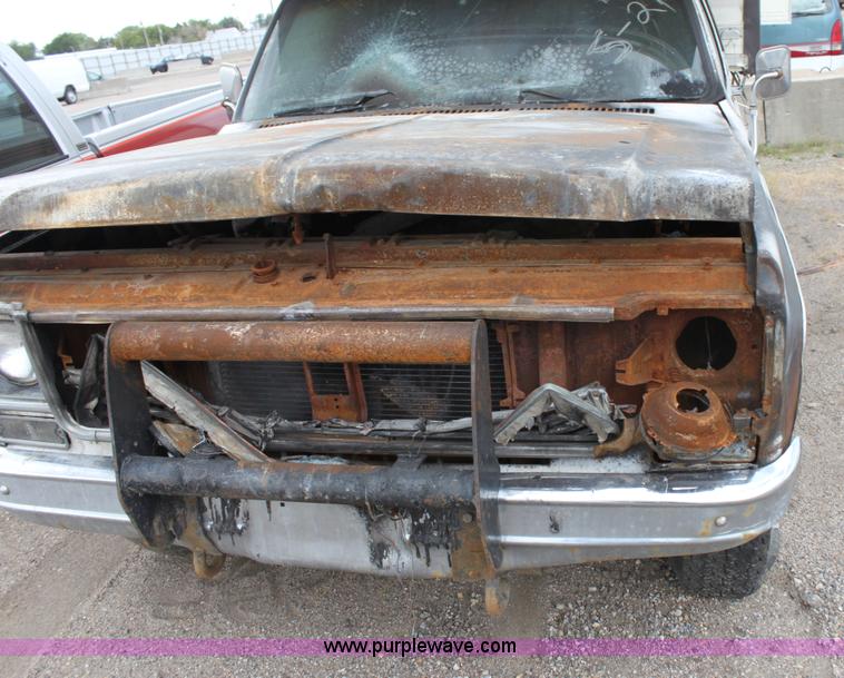 image for item D5440 1977 Chevrolet Scottsdale 20 pickup truck