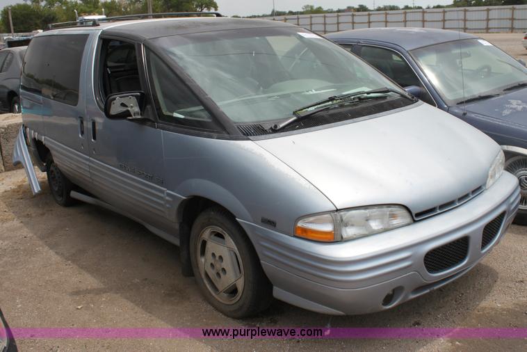 image for item D5444 1995 Pontiac Transport SE