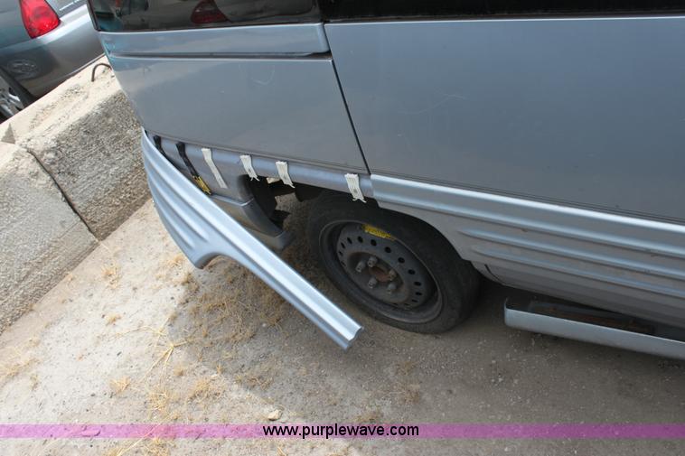 image for item D5444 1995 Pontiac Transport SE