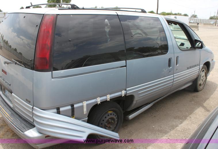 image for item D5444 1995 Pontiac Transport SE