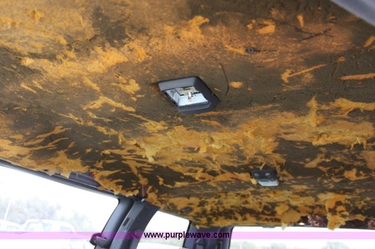 image for item D5444 1995 Pontiac Transport SE