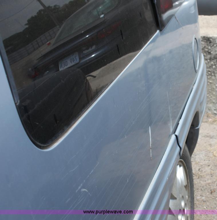 image for item D5444 1995 Pontiac Transport SE