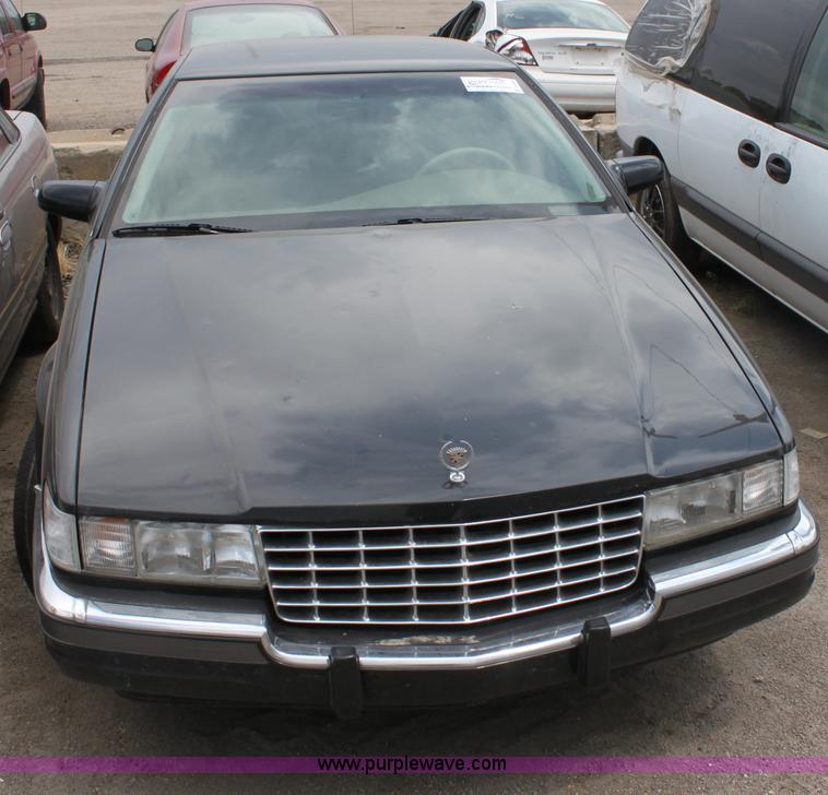 image for item D5445 1995 Cadillac Seville SLS