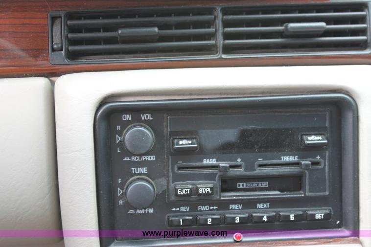 image for item D5445 1995 Cadillac Seville SLS