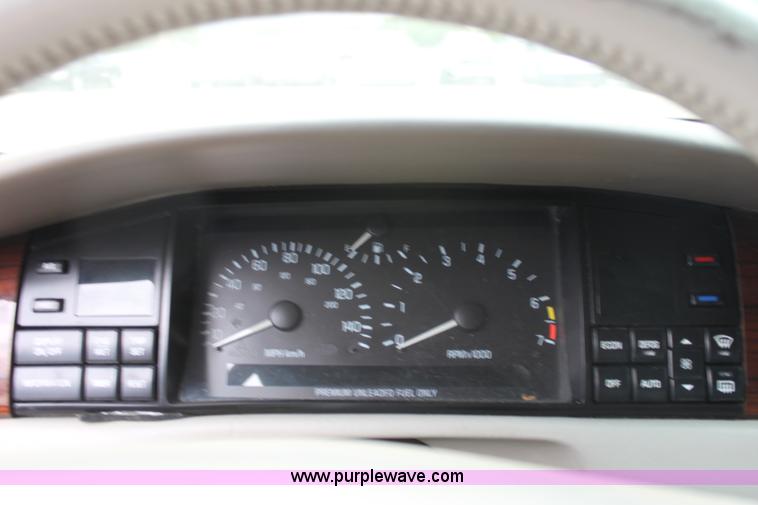 image for item D5445 1995 Cadillac Seville SLS