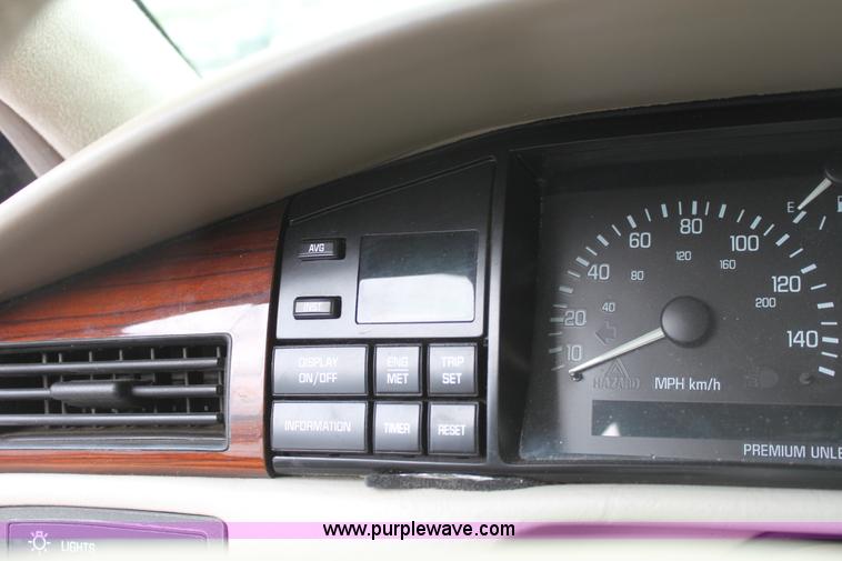 image for item D5445 1995 Cadillac Seville SLS