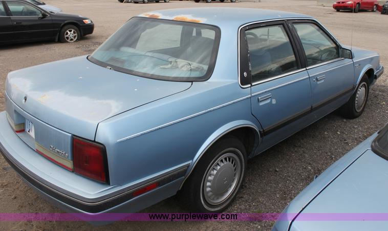 image for item D5447 1990 Oldsmobile Cutlass Ciera
