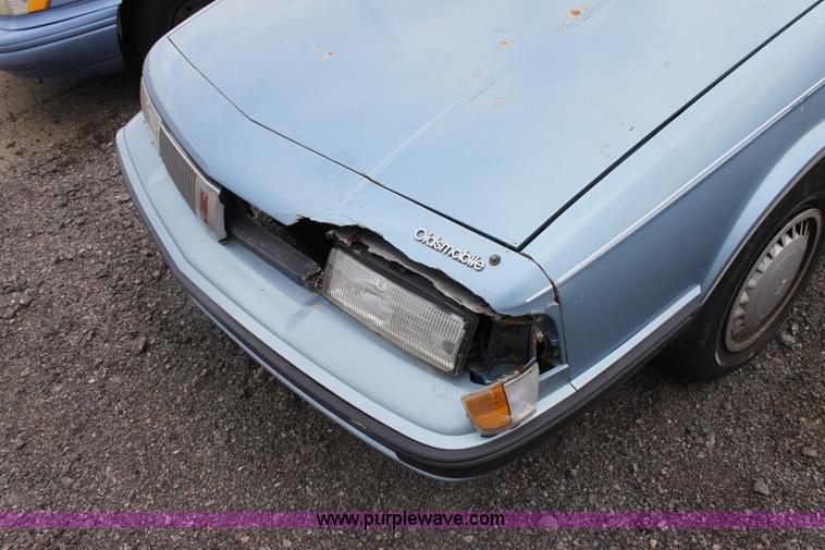 image for item D5447 1990 Oldsmobile Cutlass Ciera