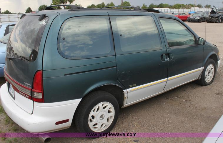 image for item D5448 1996 Mercury Villager LS mini van
