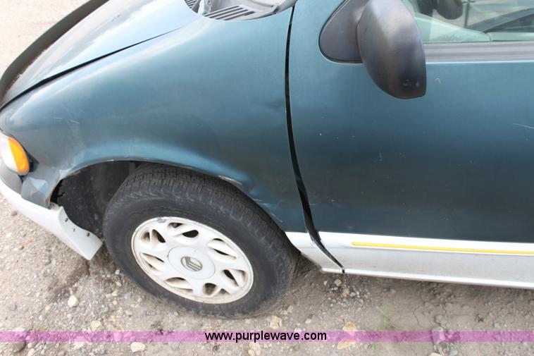 image for item D5448 1996 Mercury Villager LS mini van
