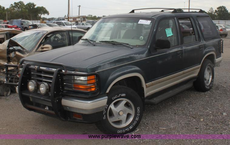 image for item D5451 1991 Ford Explorer SUV