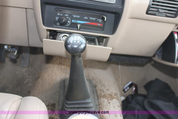 image for item D5451 1991 Ford Explorer SUV