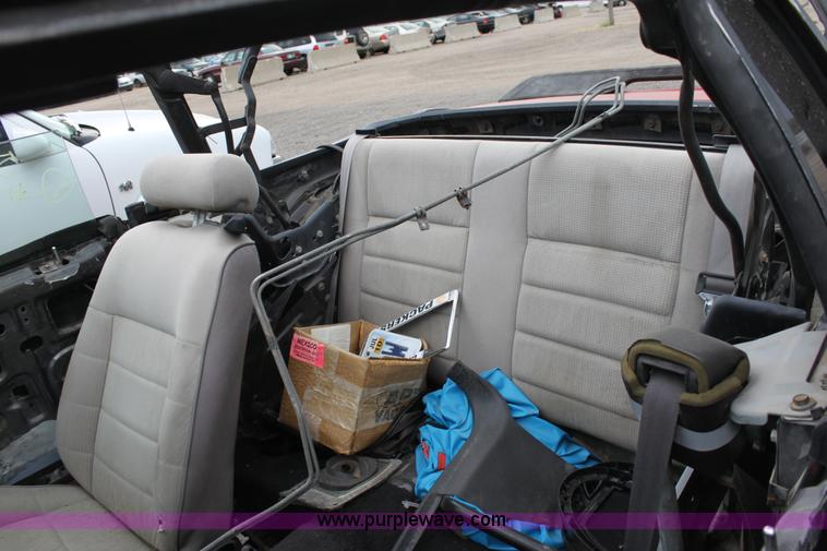 image for item D5453 1992 Ford Mustang LX