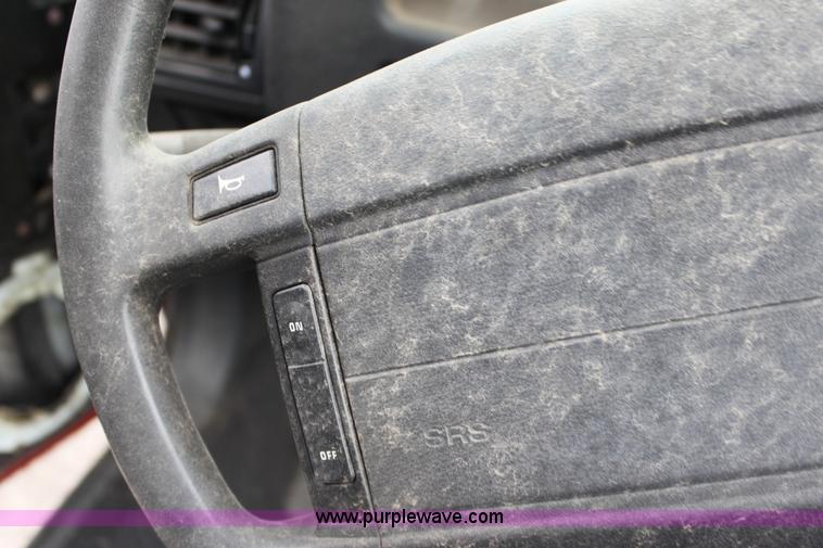 image for item D5453 1992 Ford Mustang LX