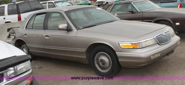 image for item D5454 1995 Mercury Grand Marquis GS