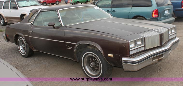 image for item D5455 1977 Oldsmobile Cutlass Supreme