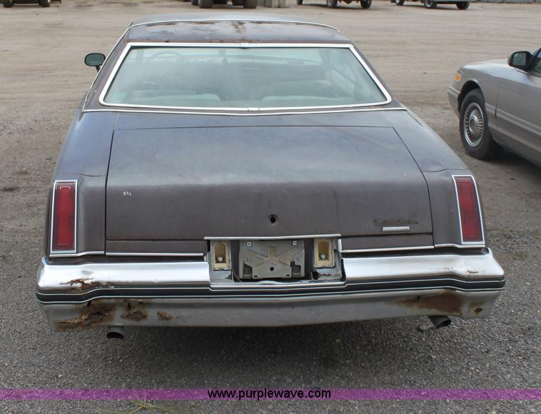 image for item D5455 1977 Oldsmobile Cutlass Supreme