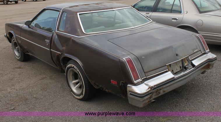 image for item D5455 1977 Oldsmobile Cutlass Supreme
