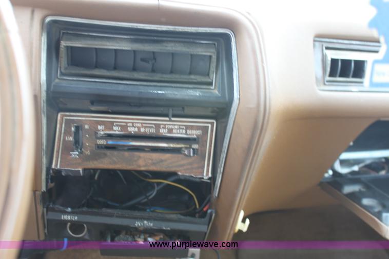 image for item D5455 1977 Oldsmobile Cutlass Supreme