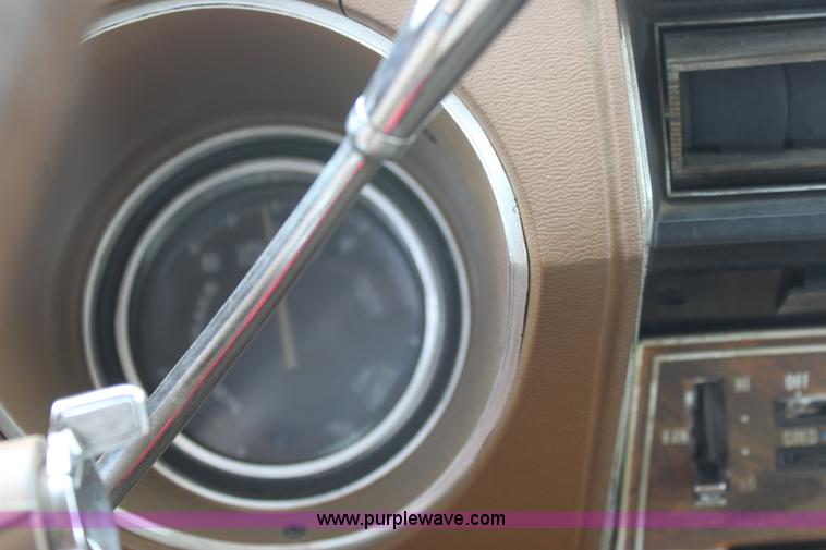 image for item D5455 1977 Oldsmobile Cutlass Supreme