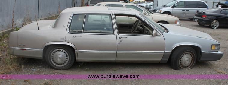 image for item D5456 1989 Cadillac DeVille
