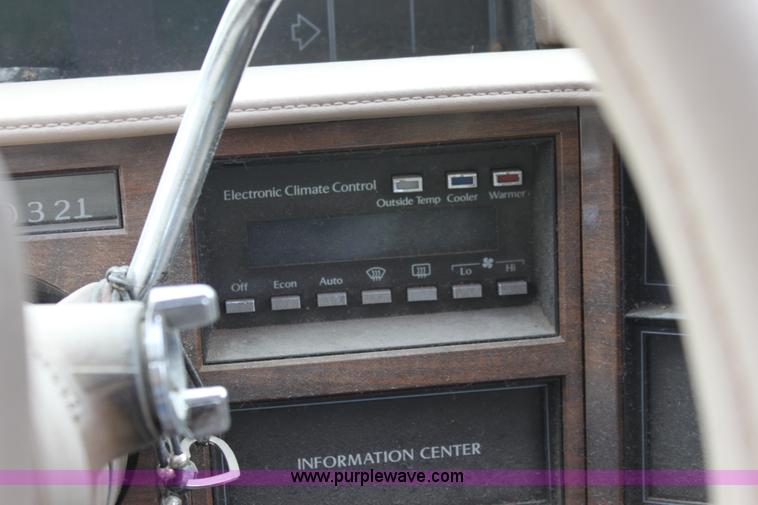 image for item D5456 1989 Cadillac DeVille