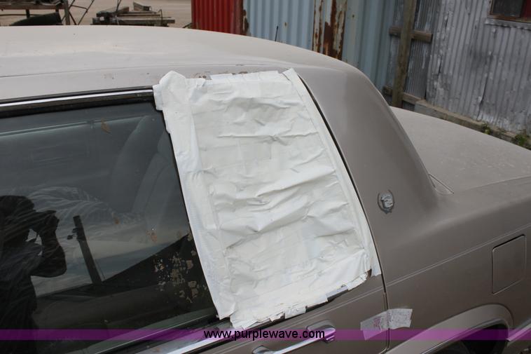 image for item D5456 1989 Cadillac DeVille