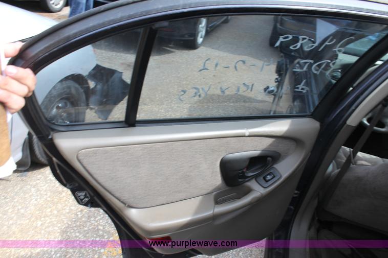 image for item D5458 2000 Chevrolet Malibu LS