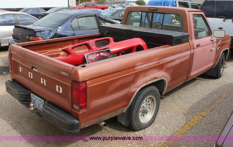 image for item D5459 1984 Ford Ranger XL pickup truck