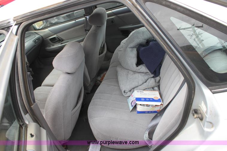 image for item D5460 1994 Ford Taurus